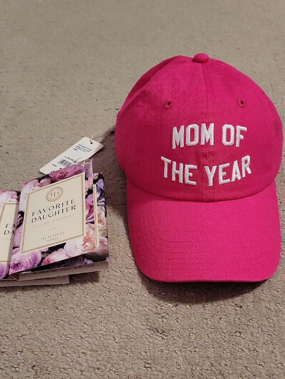 Favorite Daughter Pink  MOM OF THE YEAR Adjustable Baseball Hat With 2 Gifts